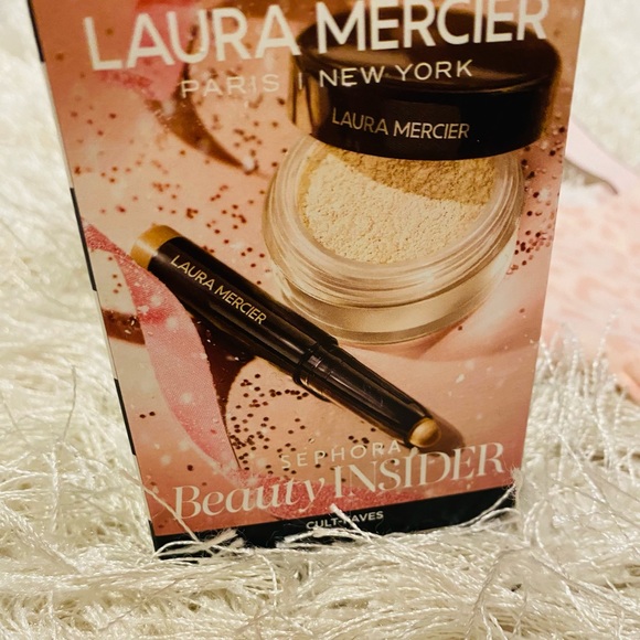 Laura mercier & VS Panty Bundle - Picture 3 of 9